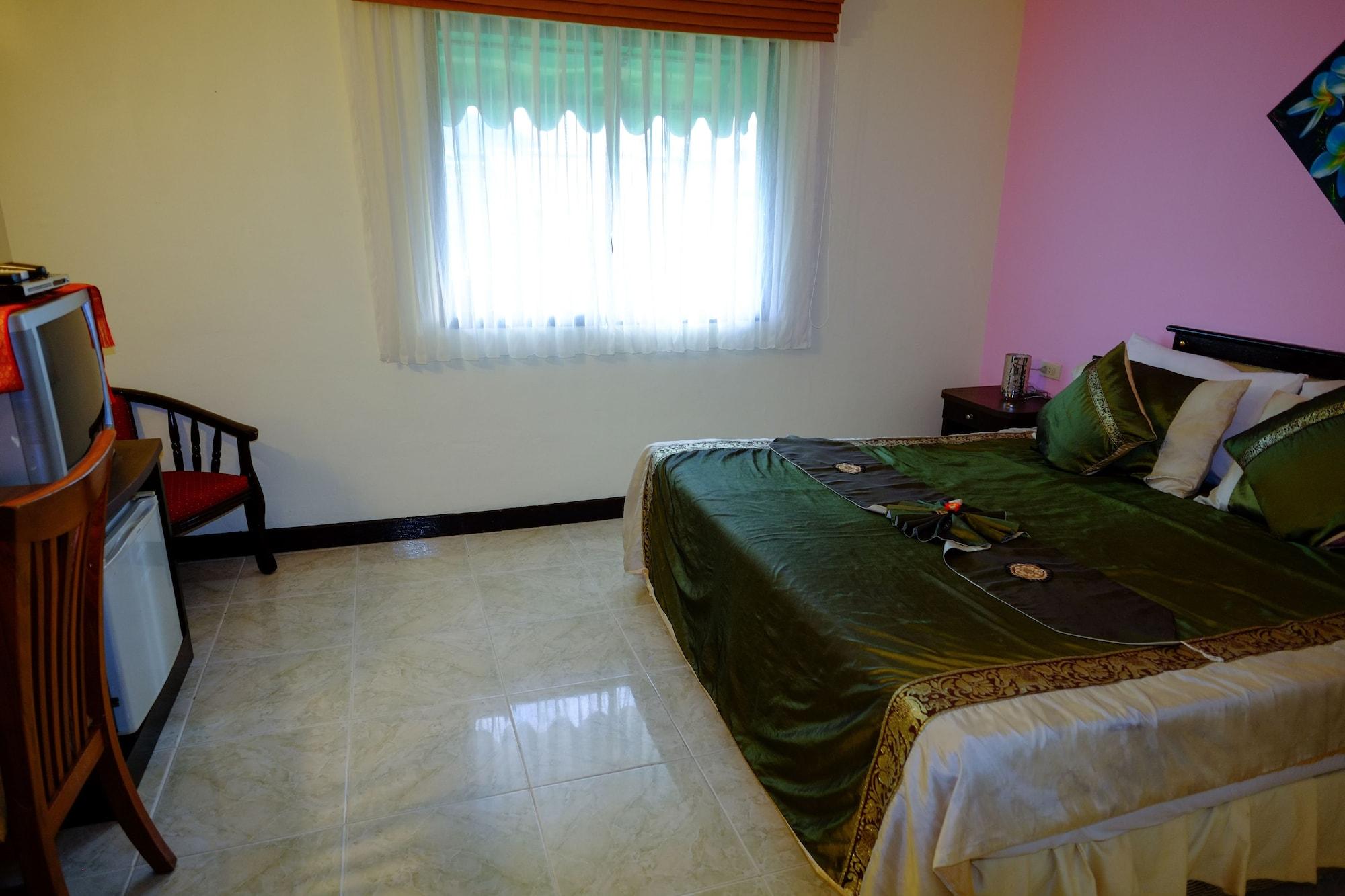 Patong Adonis Guest House מראה חיצוני תמונה