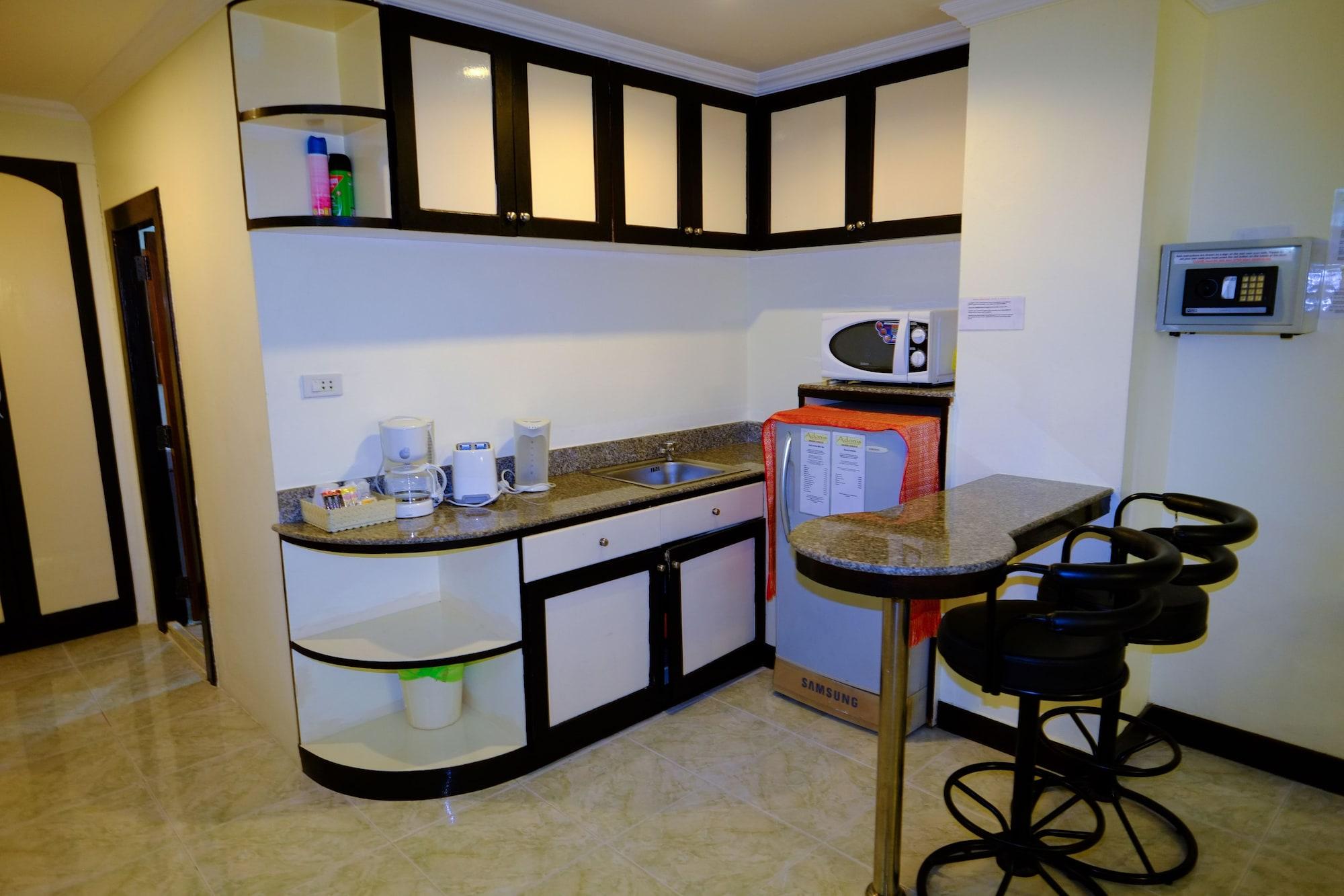 Patong Adonis Guest House מראה חיצוני תמונה