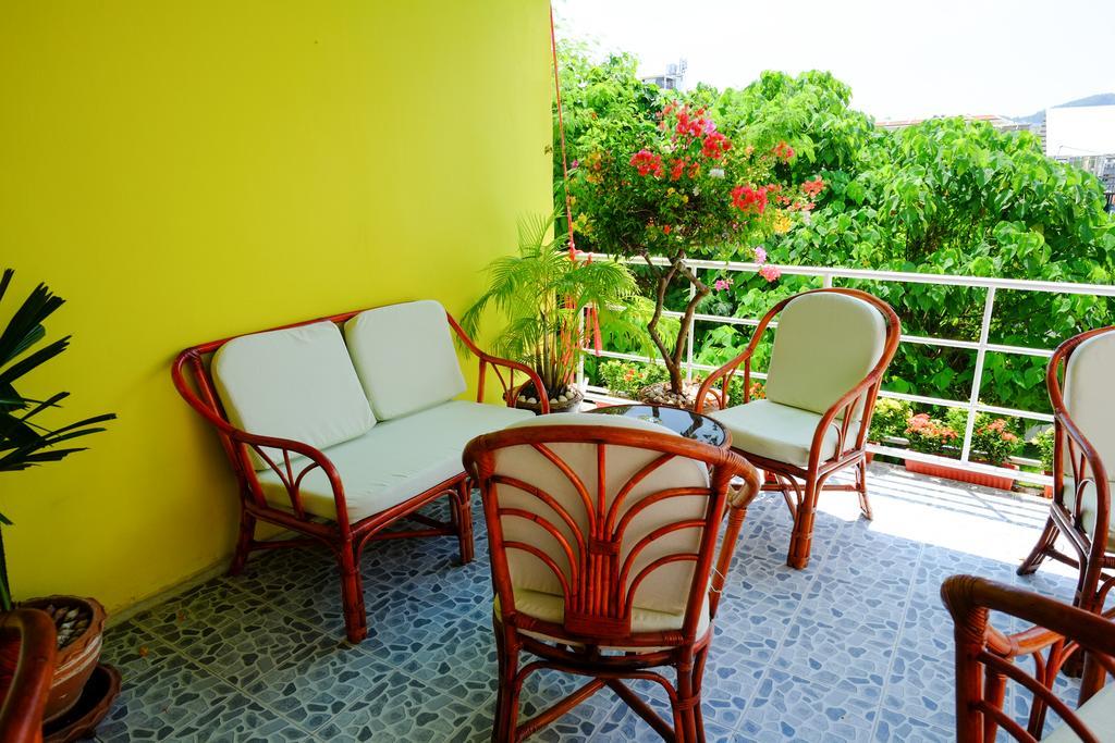 Patong Adonis Guest House מראה חיצוני תמונה