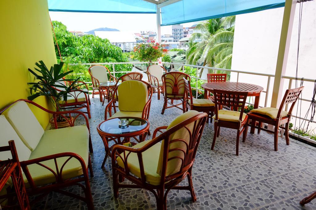 Patong Adonis Guest House מראה חיצוני תמונה