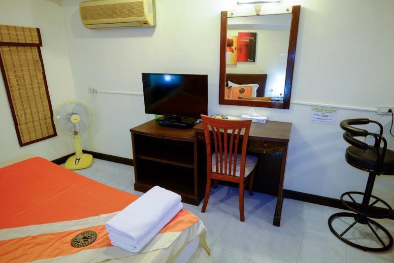 Patong Adonis Guest House מראה חיצוני תמונה